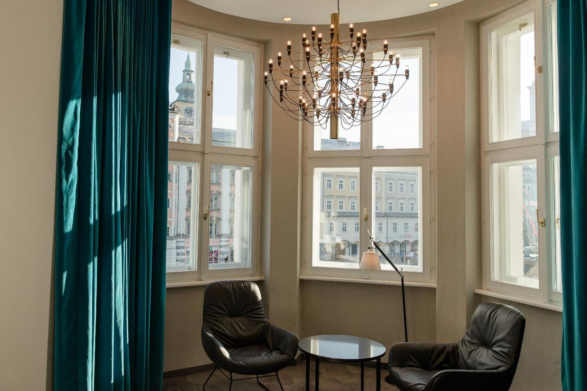 Motel One Linz-Hauptplatz エクステリア 写真