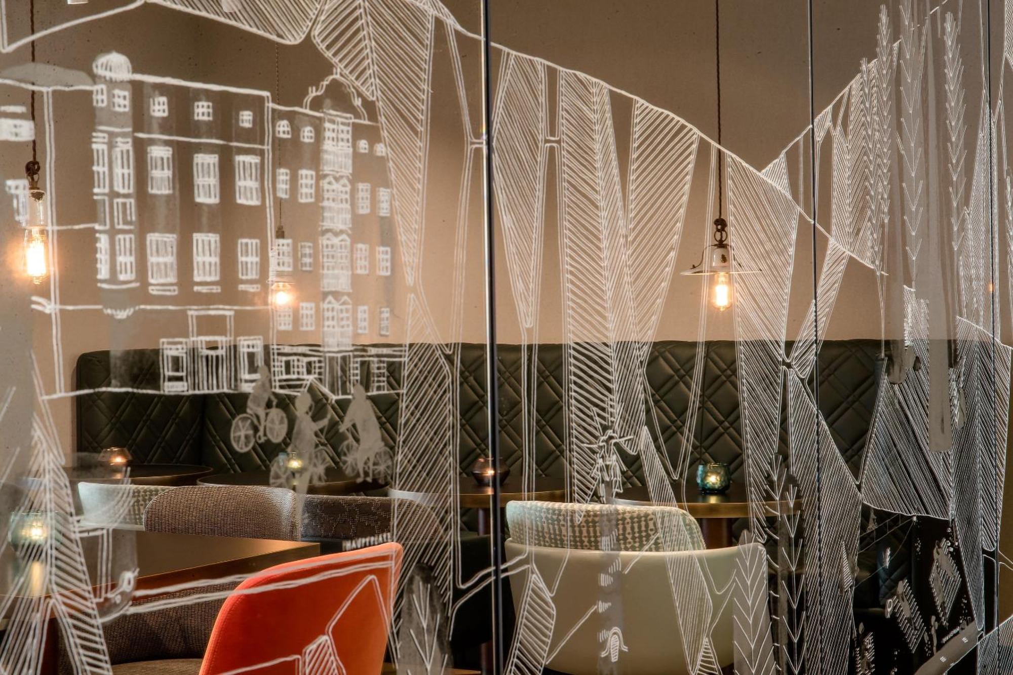 Motel One Linz-Hauptplatz エクステリア 写真